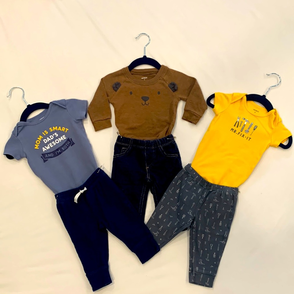 Carter’s 6 pieces all 6 months. 2 Short and 1 long sleeve bodysuits w/ 3 pants.